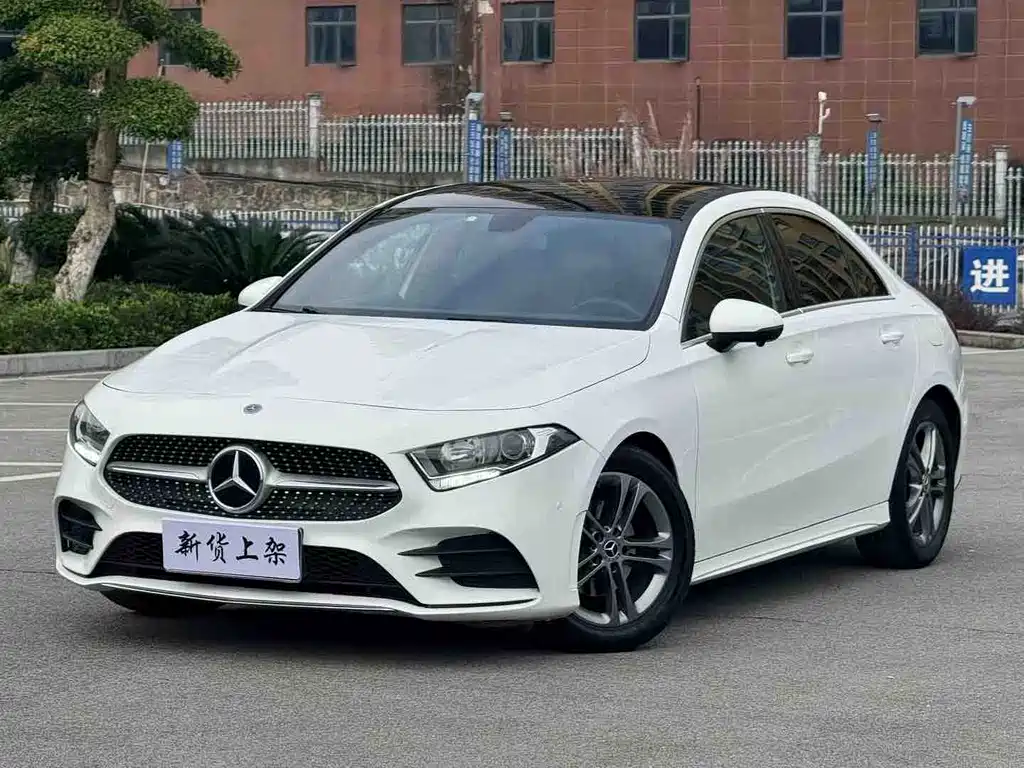 MERCEDES-BENZ A CLASS