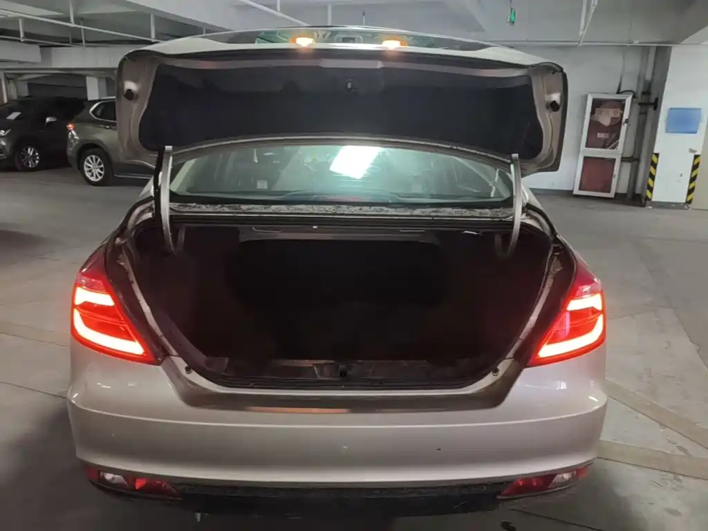 Geely Emgrand — миниатюра 10