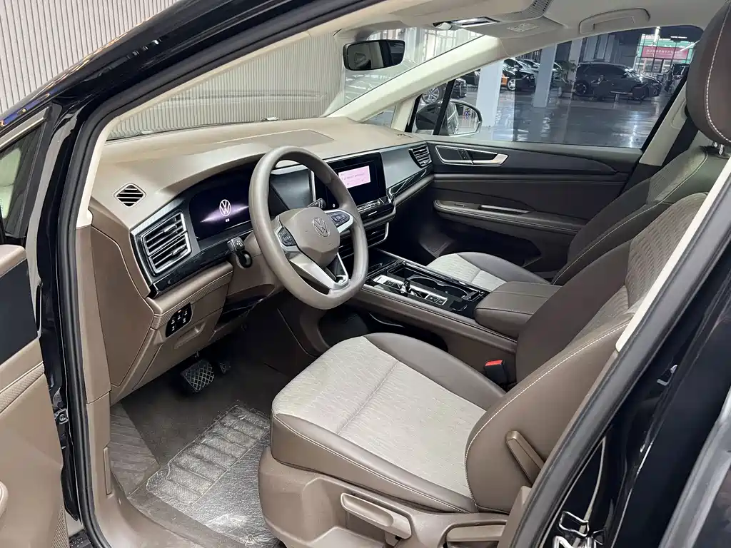 Volkswagen Viloran — миниатюра 10