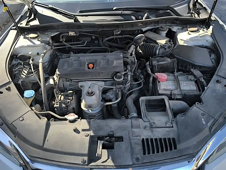 Honda Accord — миниатюра 10