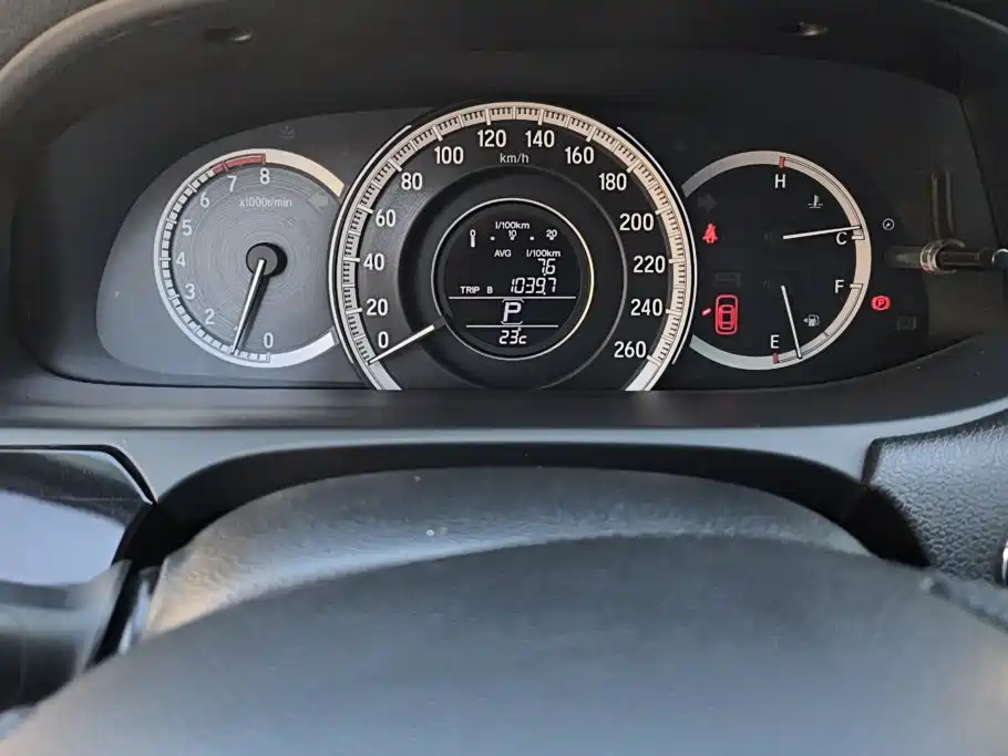 Honda Accord — миниатюра 14