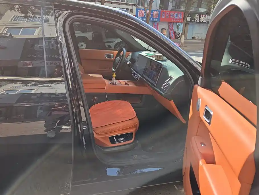 Li Auto Li L7 — миниатюра 8