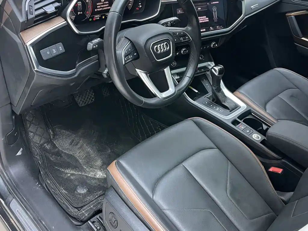 Audi Q3 — миниатюра 14
