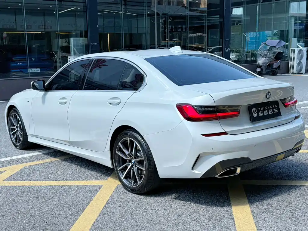 BMW 3 Series 3 2022 320Li M Sport