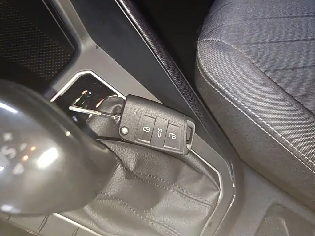 Volkswagen Lavida — миниатюра 9