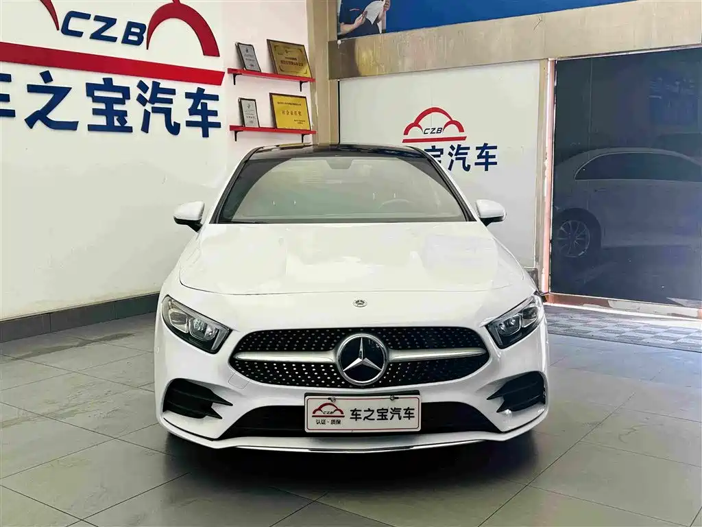 Mercedes-Benz A-Class A 200 L Sport Sedan Dynamic Type, фото 2