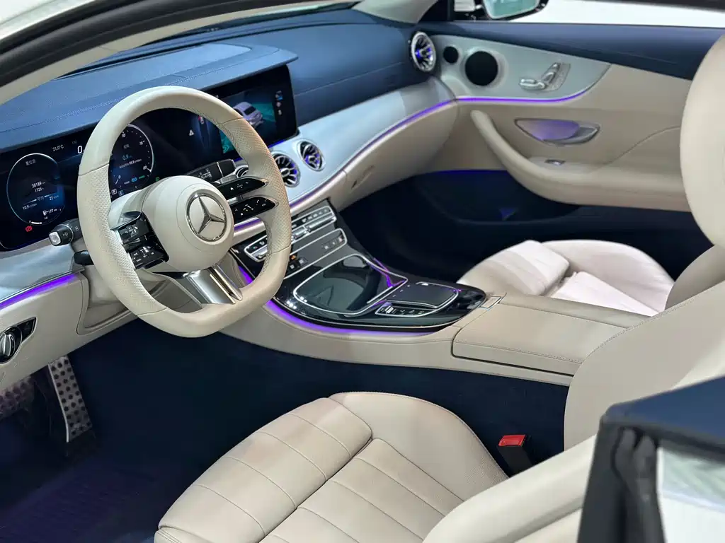 Mercedes-Benz E-Class (Import) — миниатюра 16