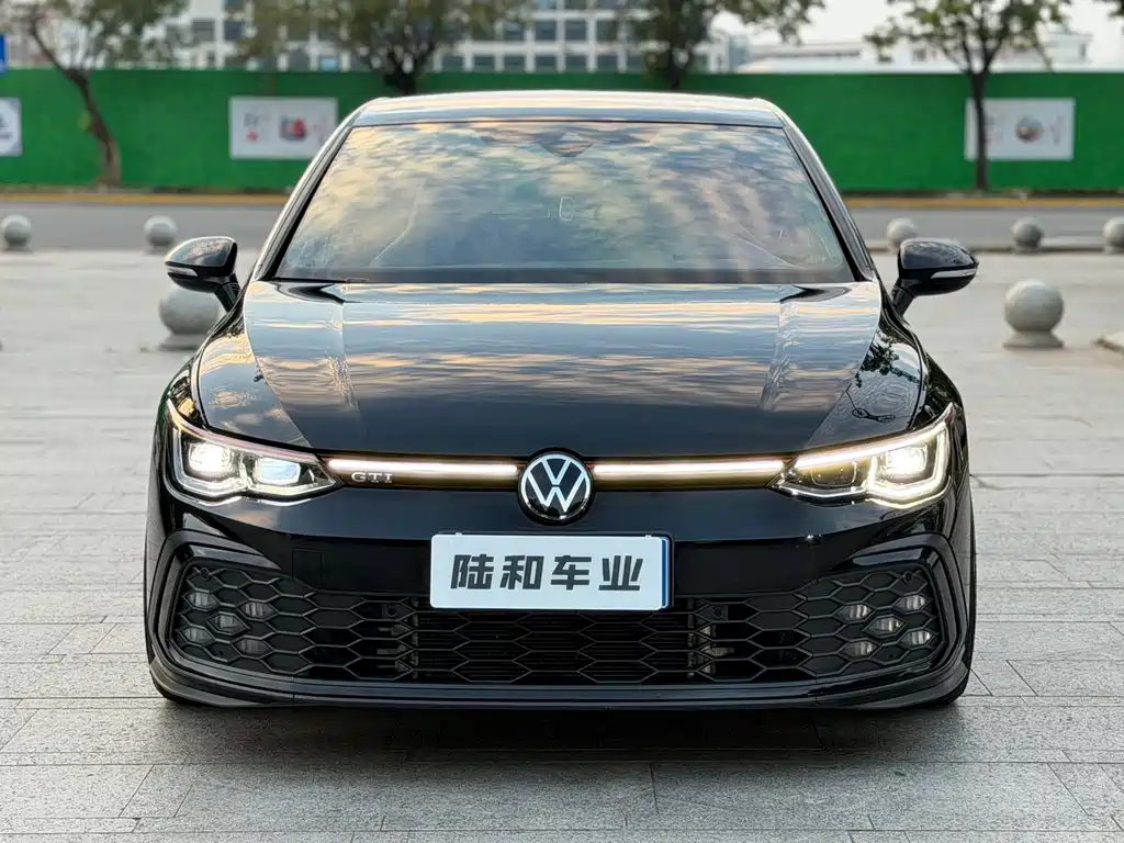 Volkswagen Golf GTI — миниатюра 2