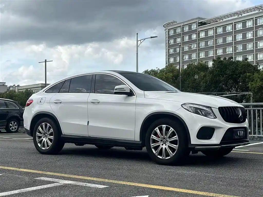 Mercedes-Benz GLE 2015 GLE 320 4MATIC SUV