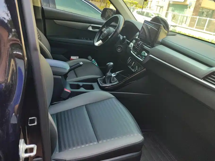 Kia Sportage — миниатюра 8