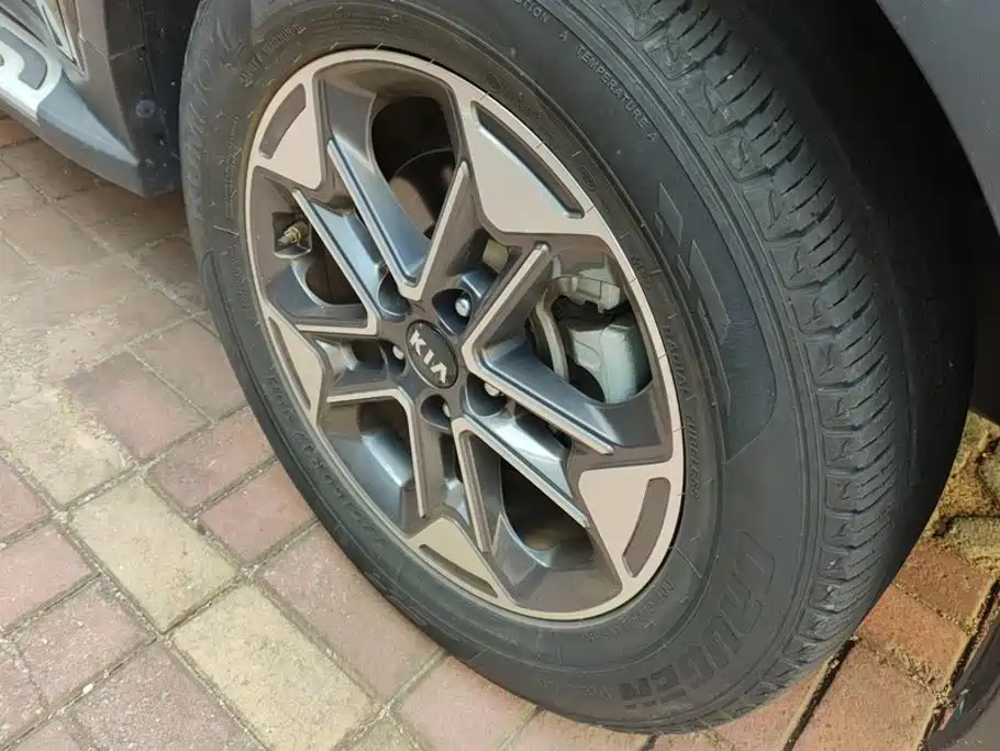 Kia Sportage — миниатюра 6
