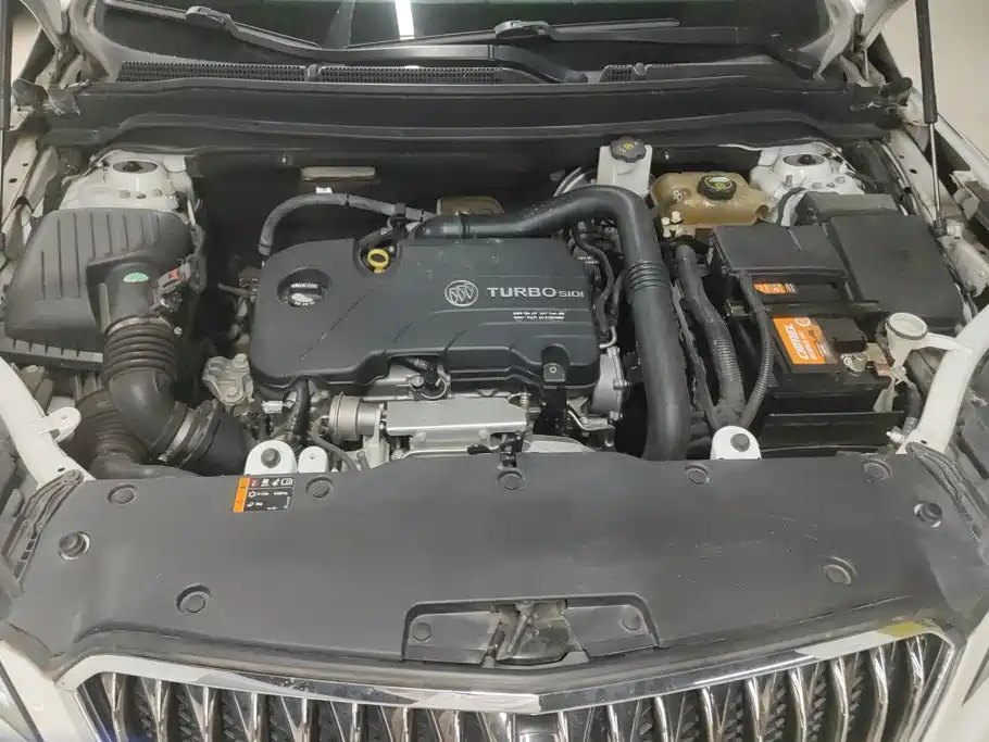 Buick Envision Plus — миниатюра 10