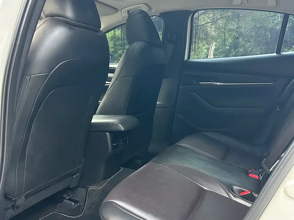 Mazda 3 Axela — миниатюра 13