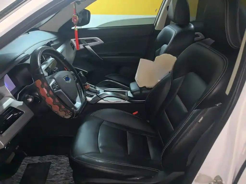 Geely Boyue — миниатюра 8