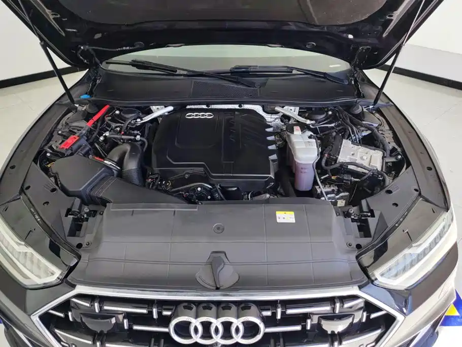 Audi A7L — миниатюра 10