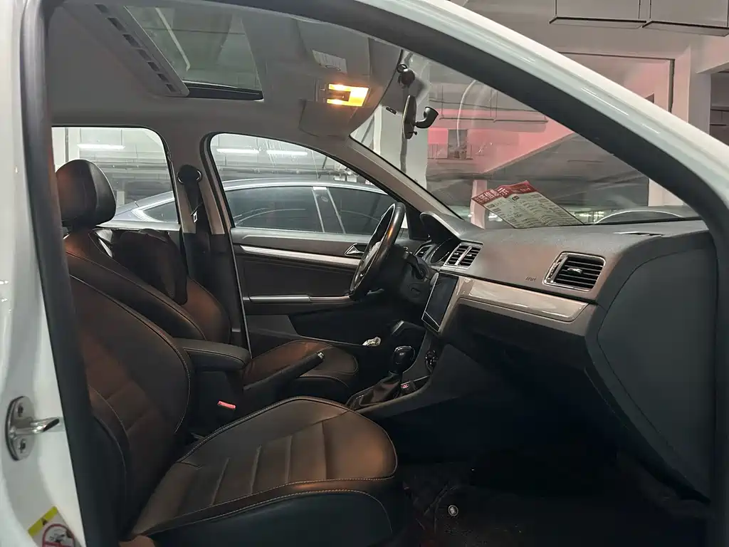 Volkswagen Gran Lavida — миниатюра 6