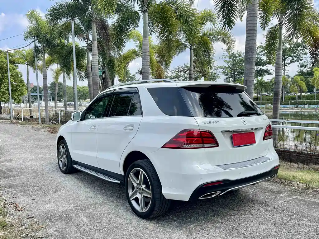 Mercedes-Benz GLE (Import) — миниатюра 5
