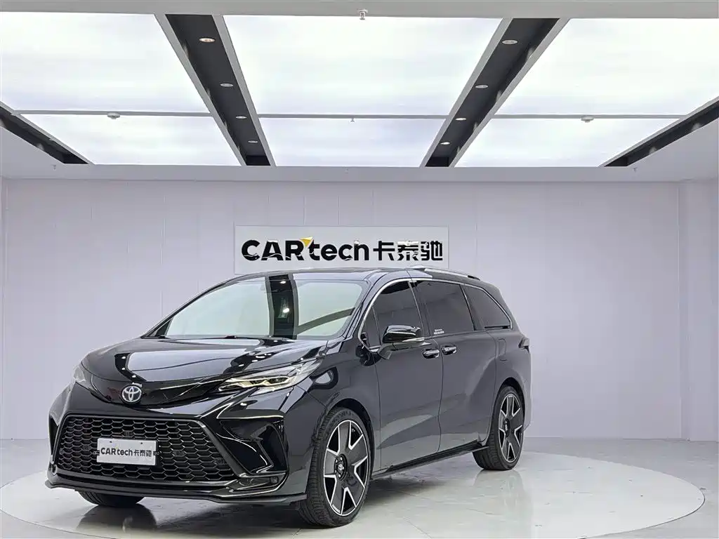 Toyota Granvia 2023