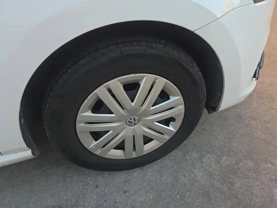 Volkswagen Polo — миниатюра 6