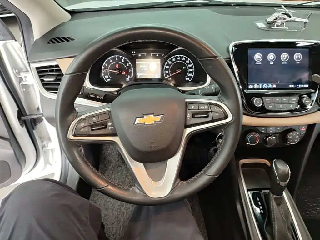 Chevrolet Monza — миниатюра 11