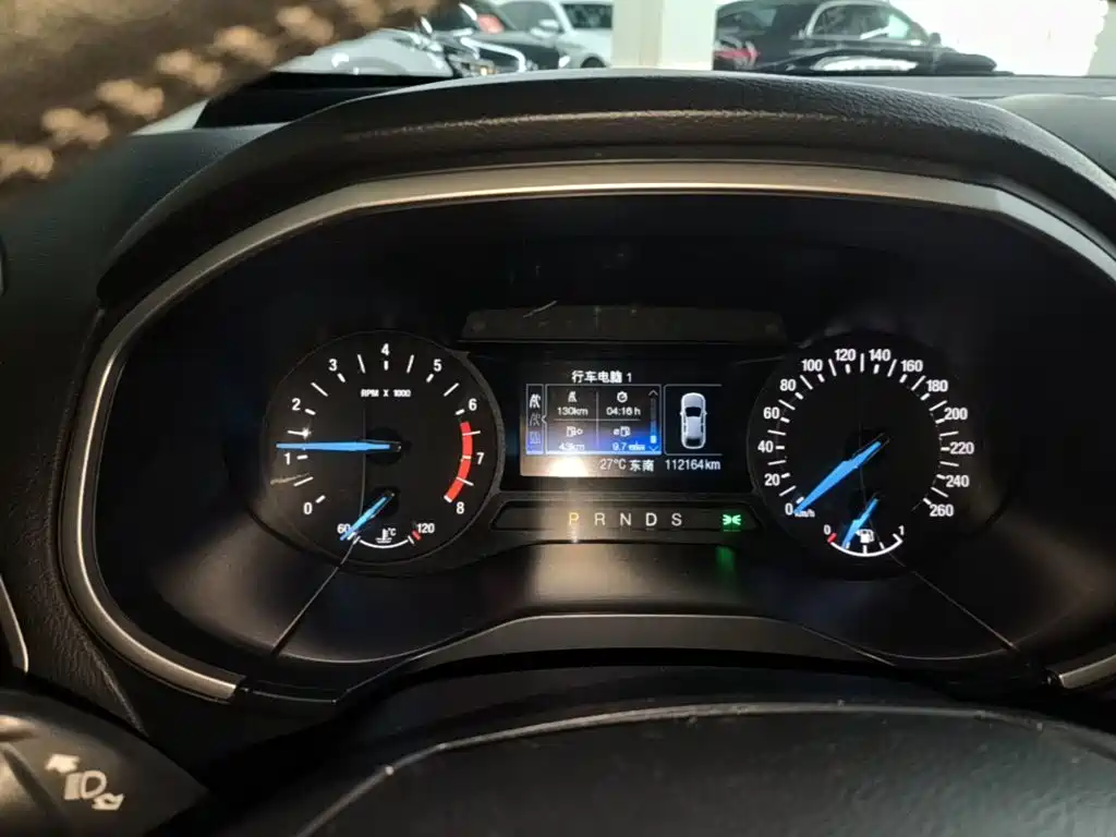 Ford Edge — миниатюра 12