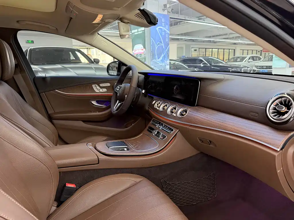Mercedes-Benz E-Class E 2020 E 300 L Fashion
