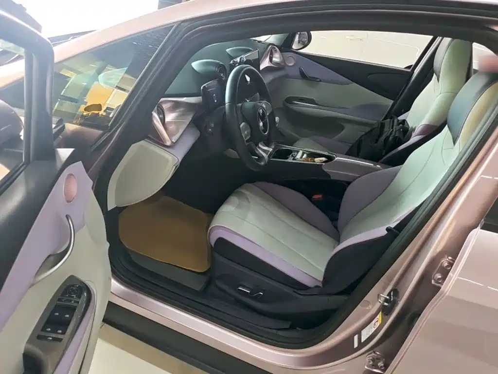 BYD Dolphin — миниатюра 16