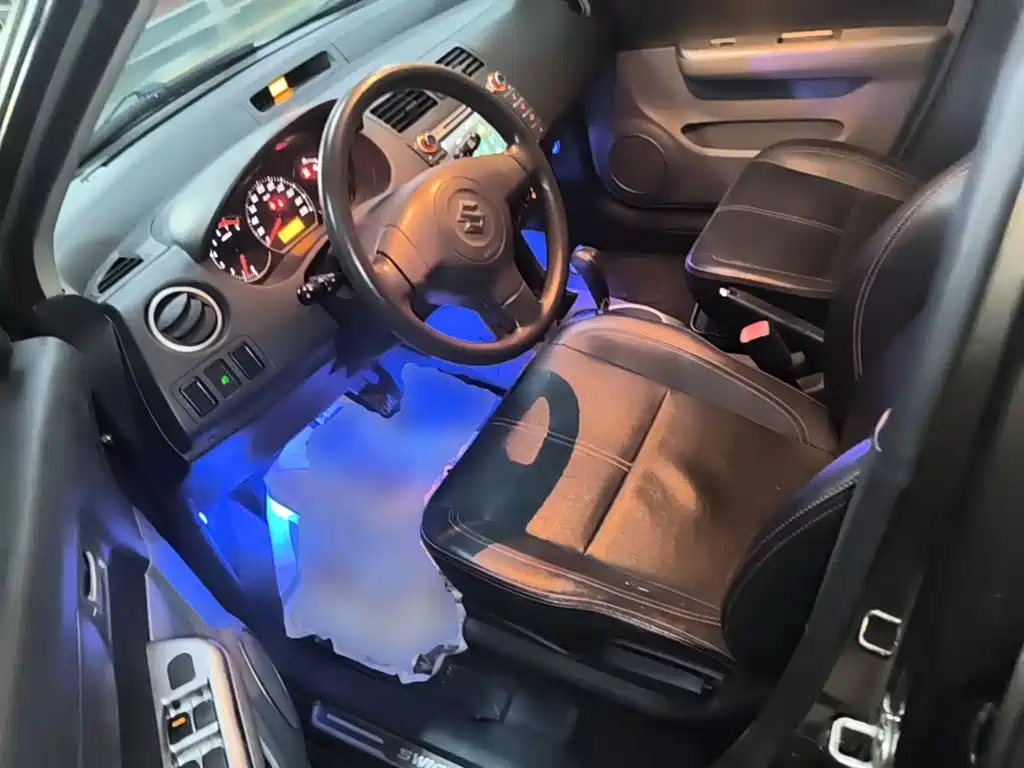 Suzuki Swift — миниатюра 15