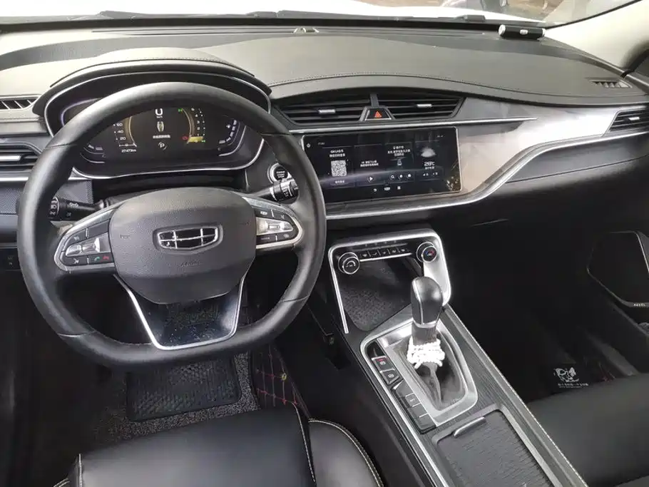 Geely Binrui — миниатюра 12