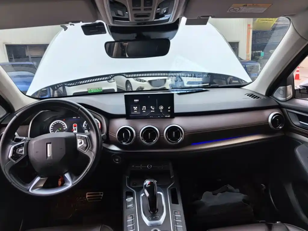 Wey Wey VV6 — миниатюра 10
