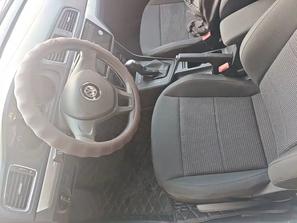 Volkswagen Lavida — миниатюра 16