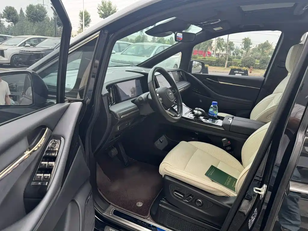 GAC Motor Trumpchi M8 — миниатюра 3