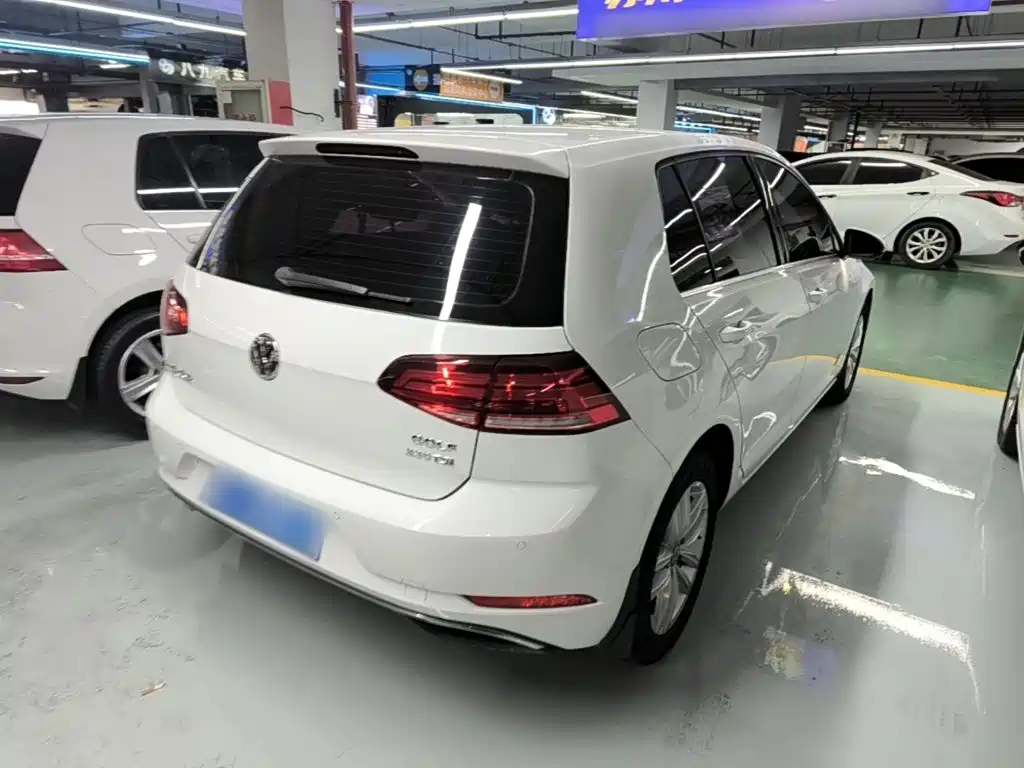 Volkswagen Golf — миниатюра 7