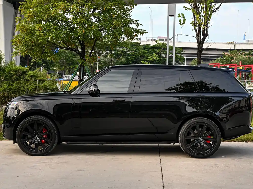 Land Rover Range Rover — миниатюра 2