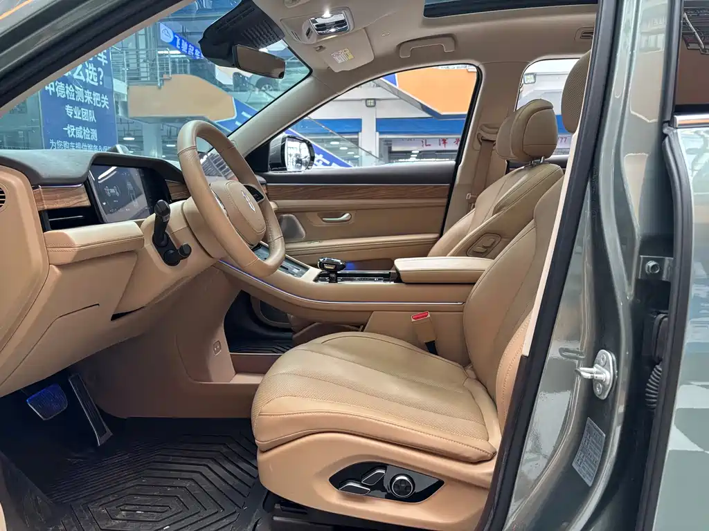 AITO ASK THE WORLD M7