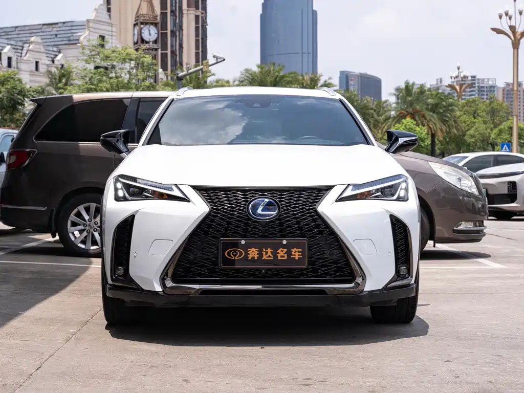 Lexus UX 2020 260h F SPORT