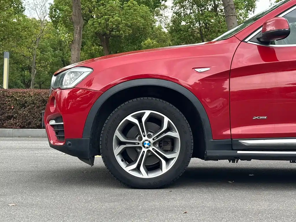BMW X4 — миниатюра 9