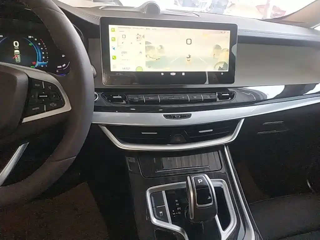 Geely Jia Ji — миниатюра 13