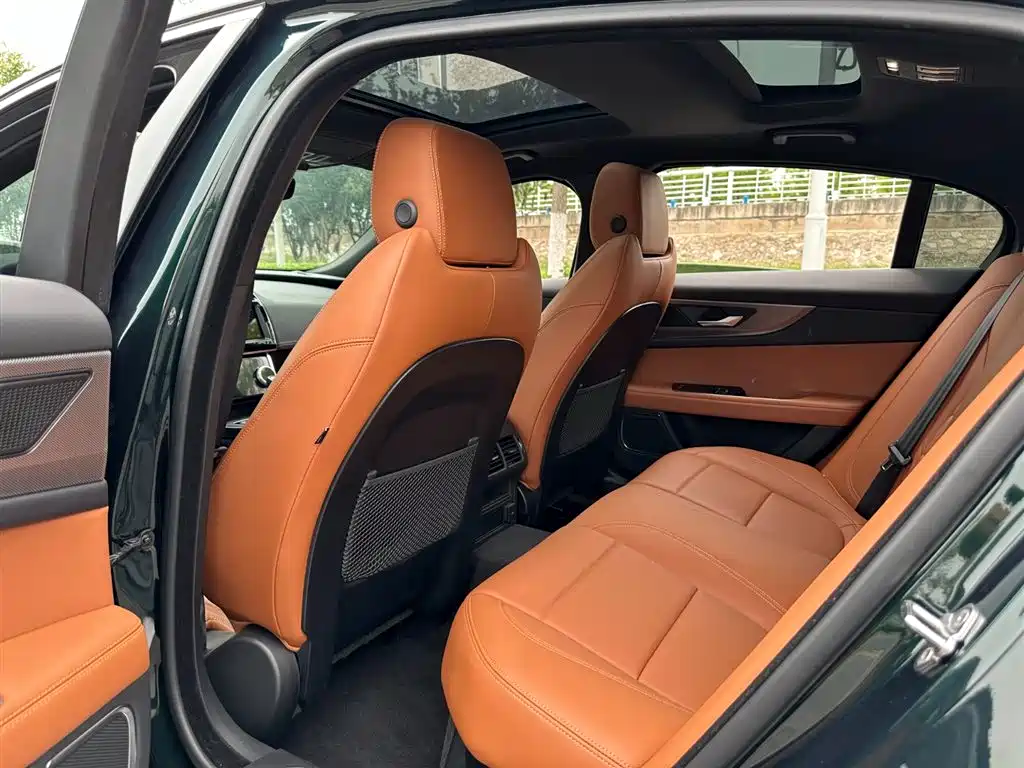 Jaguar XEL 2023 2.0T 250PS R-DYNAMIC S Sport