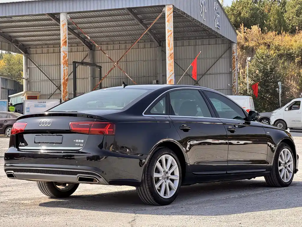 Audi A6L — миниатюра 7