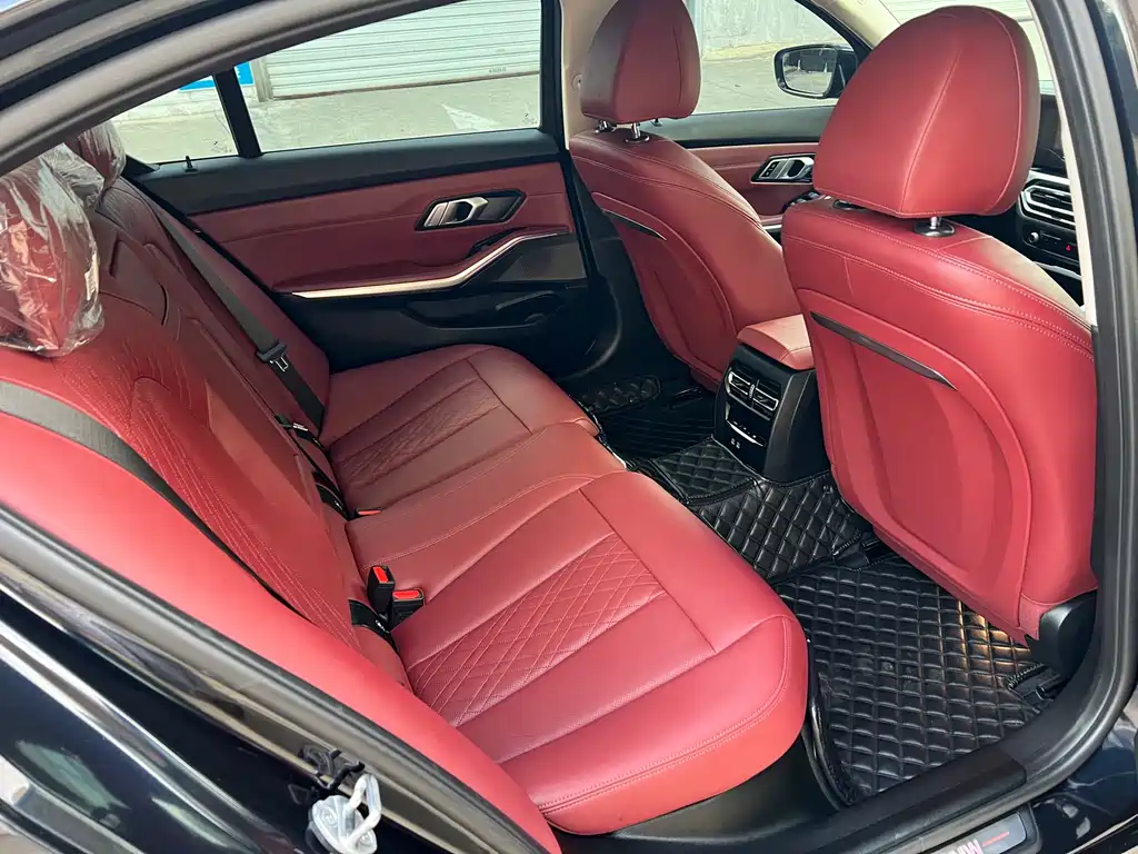 BMW i3 2024 eDrive 40 L