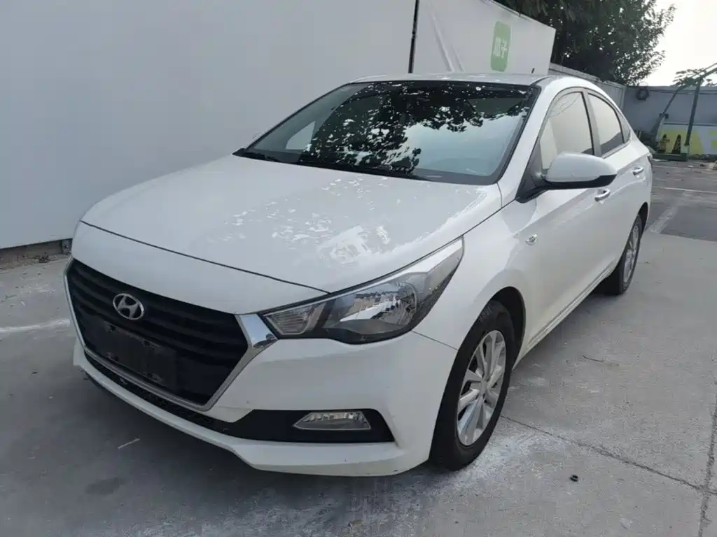 Hyundai Verna