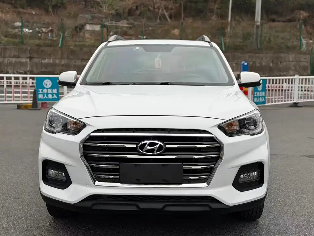 Hyundai BAIC Hyundai ix35 ix35 2019 2.0L AT Enjoy VI