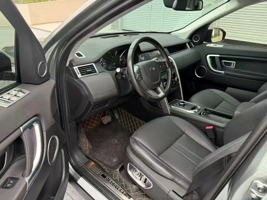 Land Rover Discovery Sport — миниатюра 12