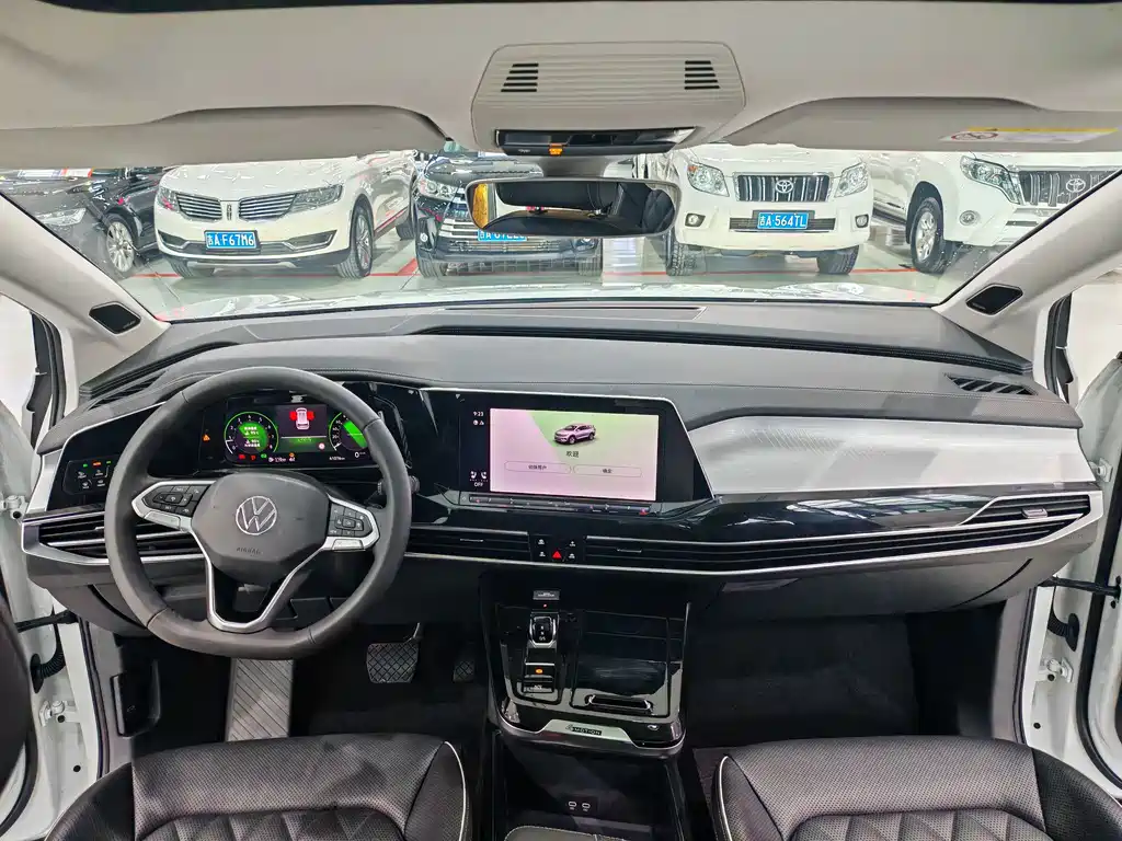 Volkswagen Viloran 2022 380TSI Flagship 6 мест