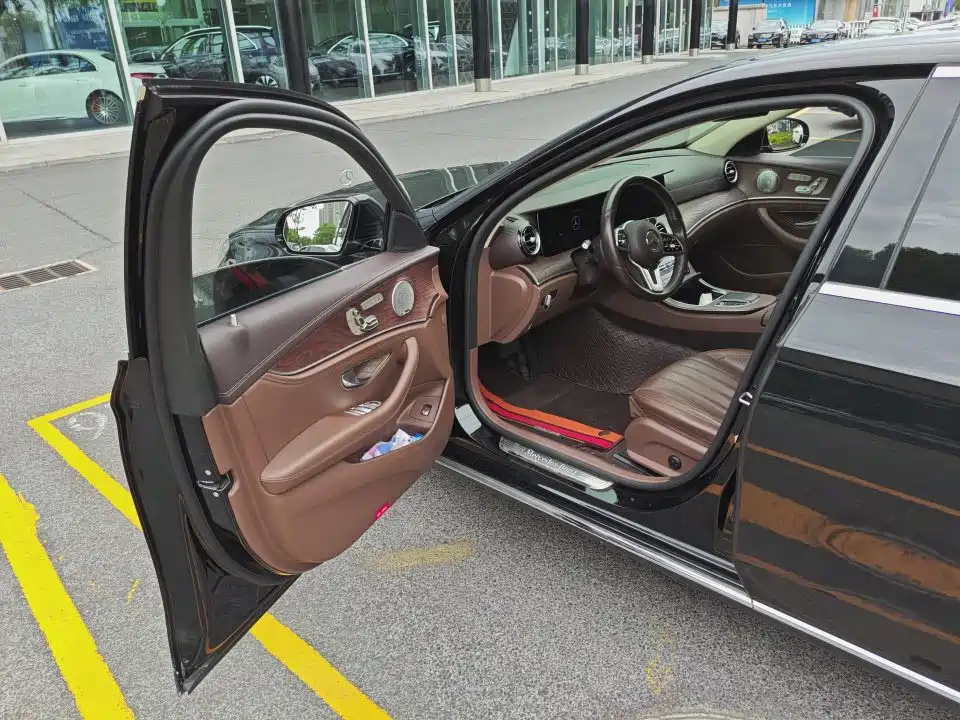 Mercedes-Benz E-Class E 2020 E 300 L