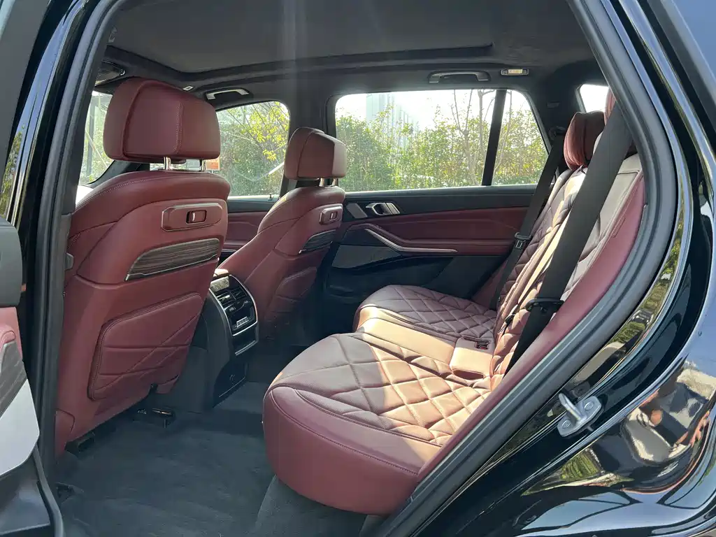 BMW X5 2023 xDrive 40Li M Sport