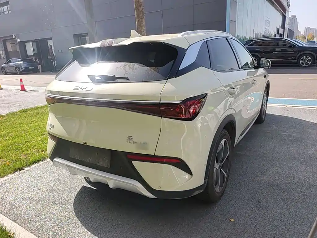 BYD Yuan Plus — миниатюра 7