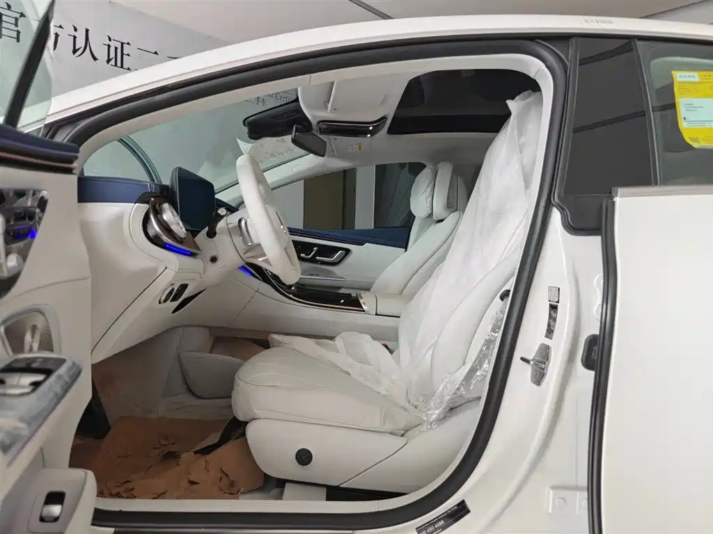Mercedes-Benz EQE 2025 500 4MATIC