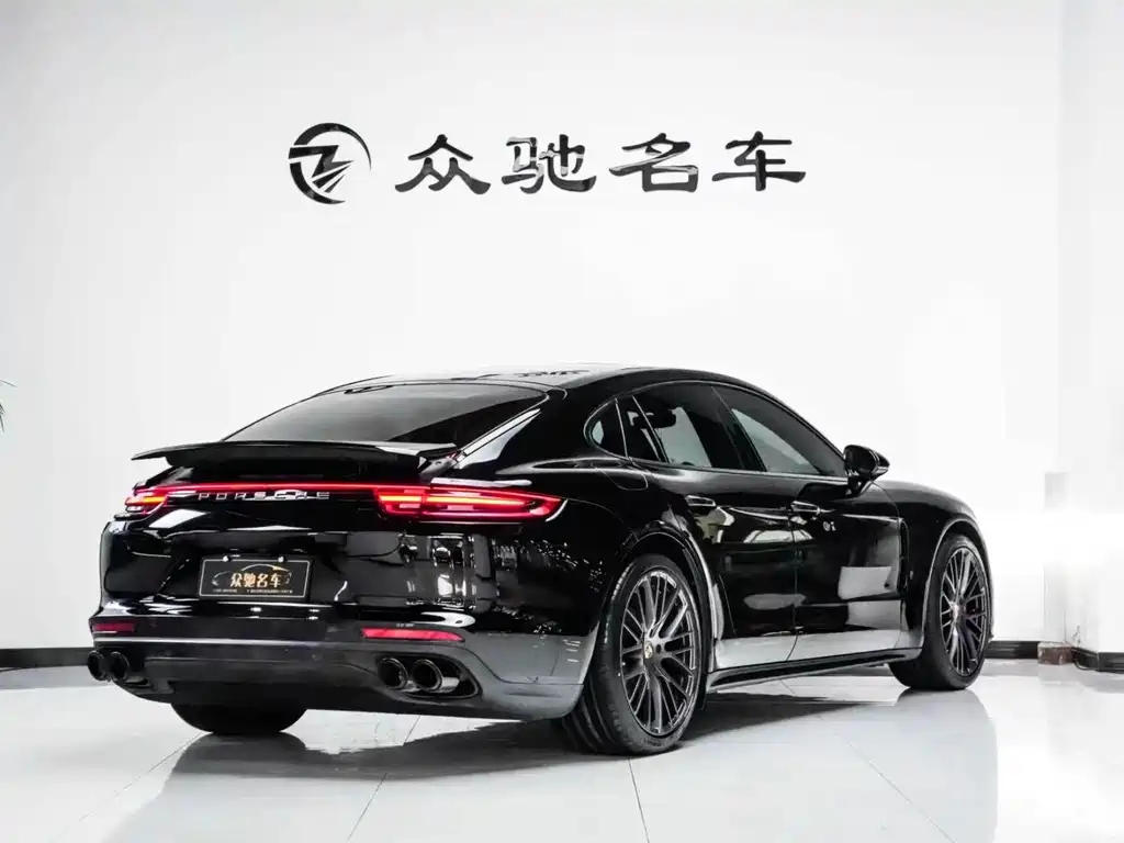 Porsche Panamera — миниатюра 12